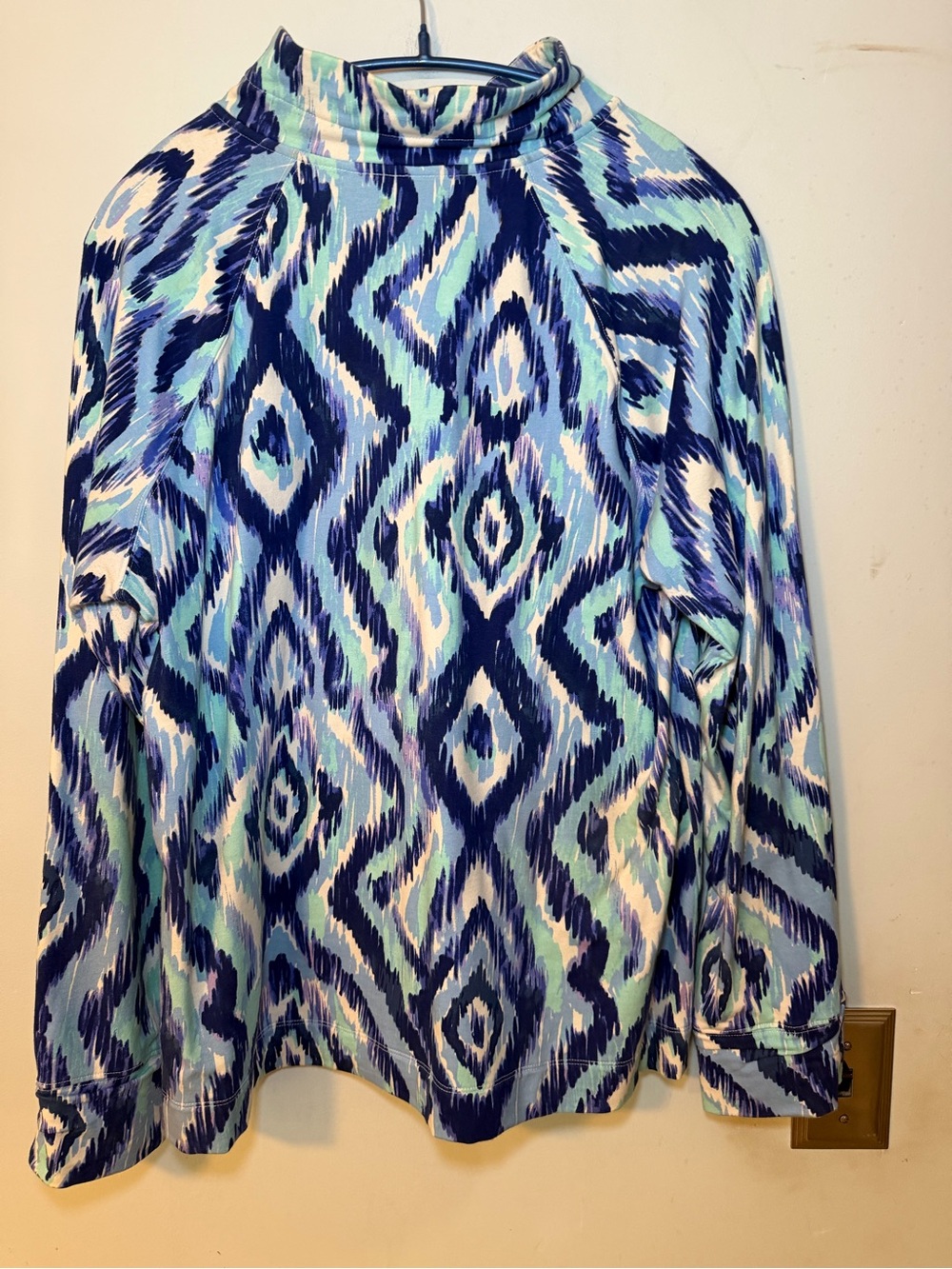 Lilly Pulitzer UPF 50+ Skipper Popover XL Blue Ikat Print - Picture 2 of 5